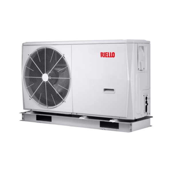 Efficiënte Monoblock lucht-water warmtepomp Riello NXHM 008 met R-32 koelmiddel. Compact design in witte behuizing.